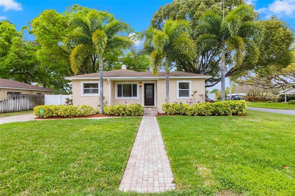 614 N NEW JERSEY AVENUE TAMPA, FL 33609