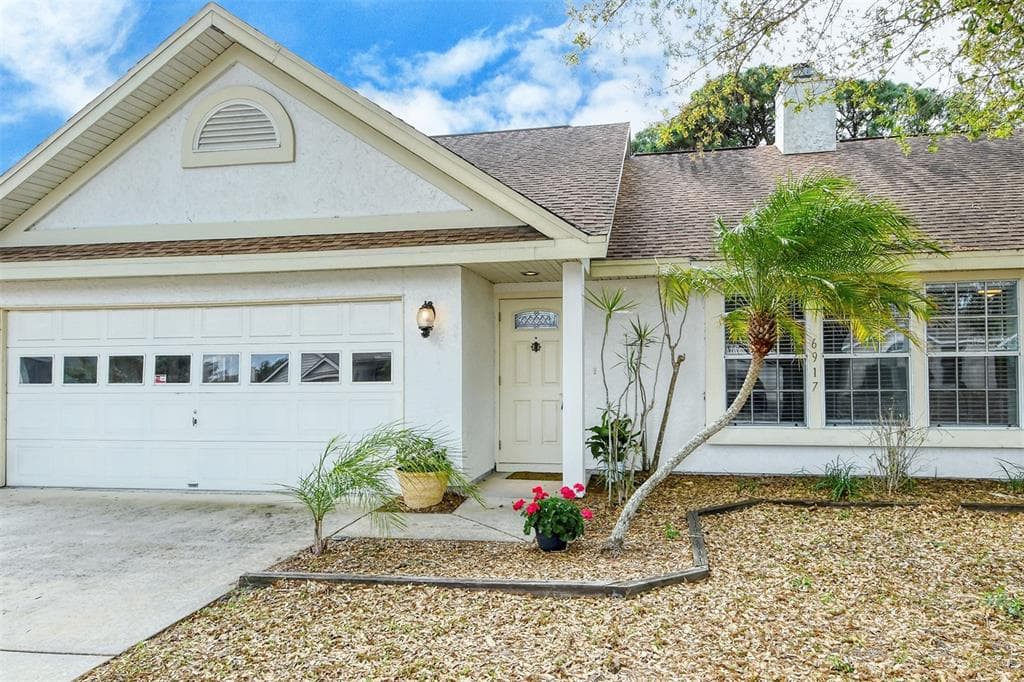 6917 34TH AVENUE W BRADENTON, FL 34209