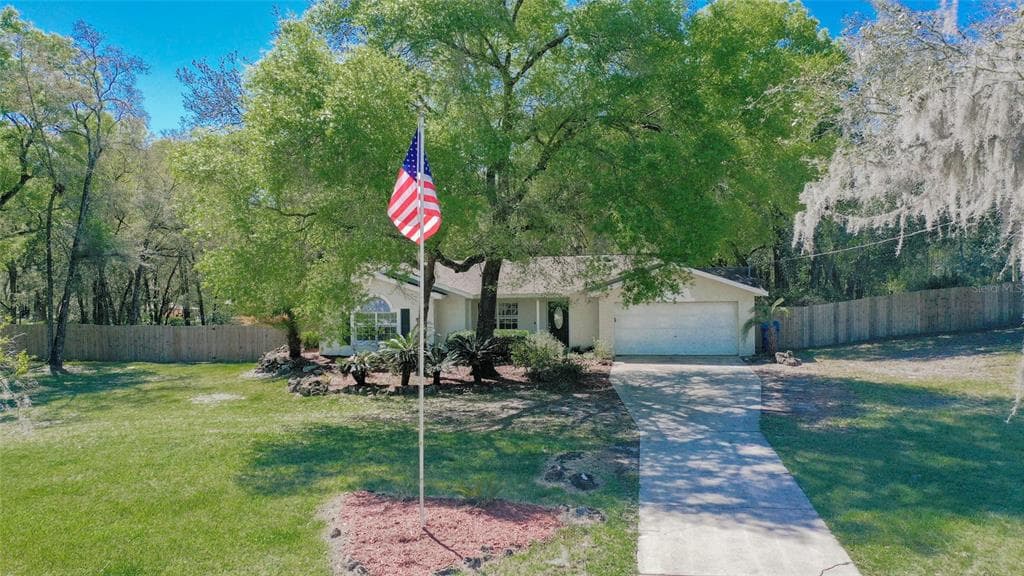 35328 RANCHETTE BOULEVARD WEBSTER, FL 33597
