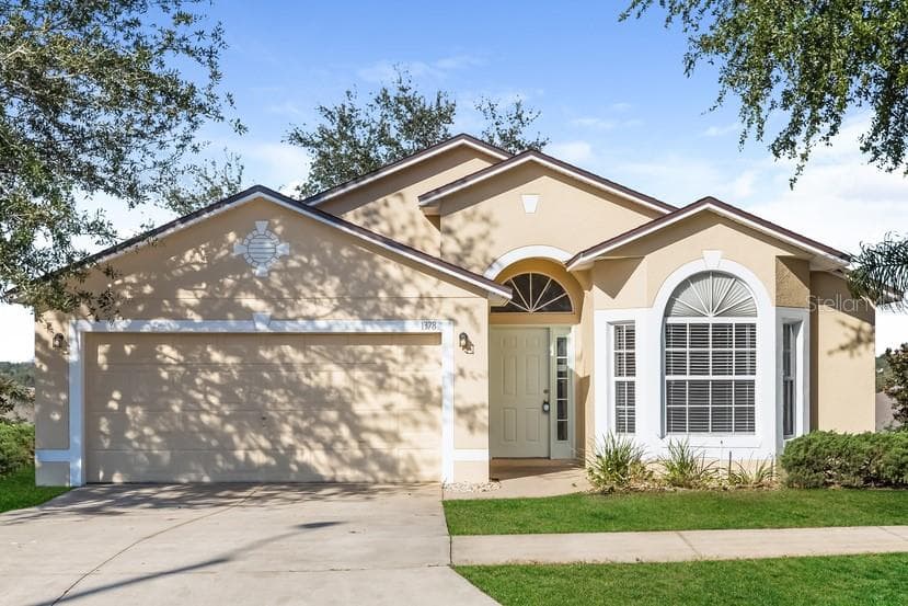 1378 WILLOW CREST DRIVE CLERMONT, FL 34711