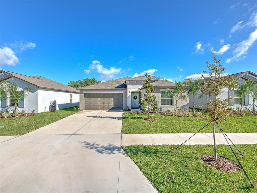 5418 AMARYLLIS GARDEN STREET APOLLO BEACH, FL 33572