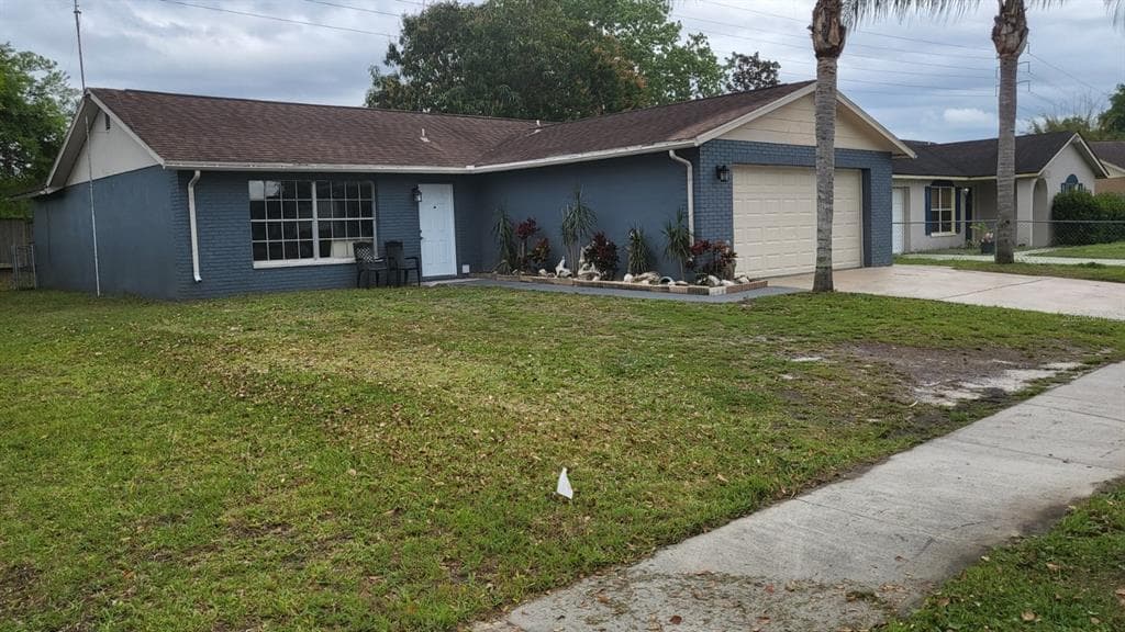 7938 AVENAL LOOP NEW PORT RICHEY, FL 34655