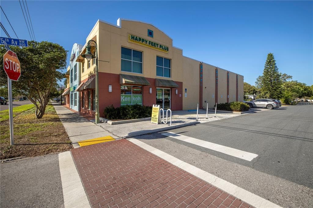 463 CLEARWATER LARGO ROAD N