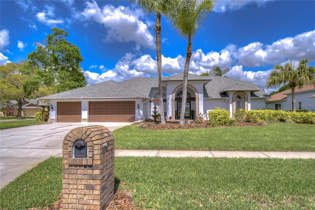 7705 LAKE CYPRESS DRIVE ODESSA, FL 33556