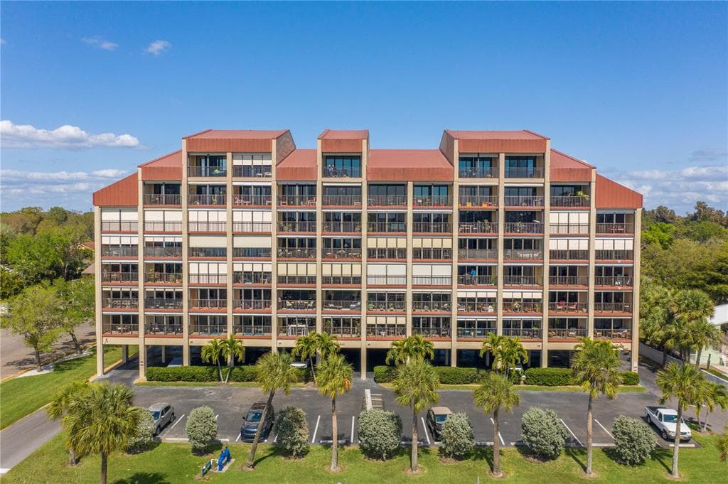 7037 SUNSET DRIVE S UNIT 205 SOUTH PASADENA, FL 33707