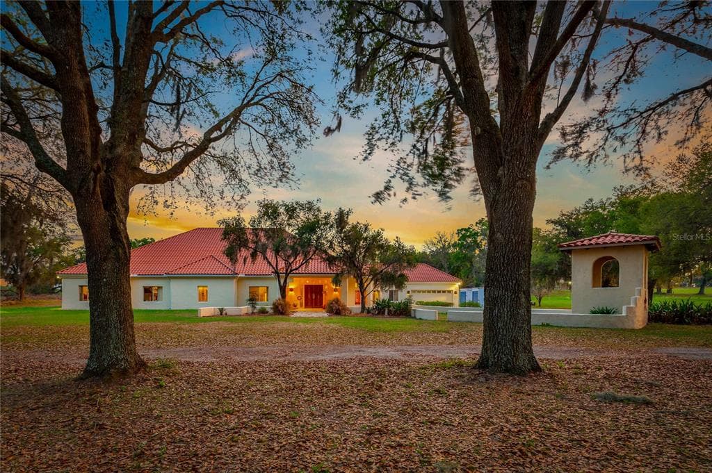 3325 MAYDAY DRIVE