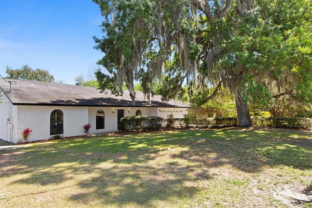 11218 CREEKVIEW DRIVE RIVERVIEW, FL 33569