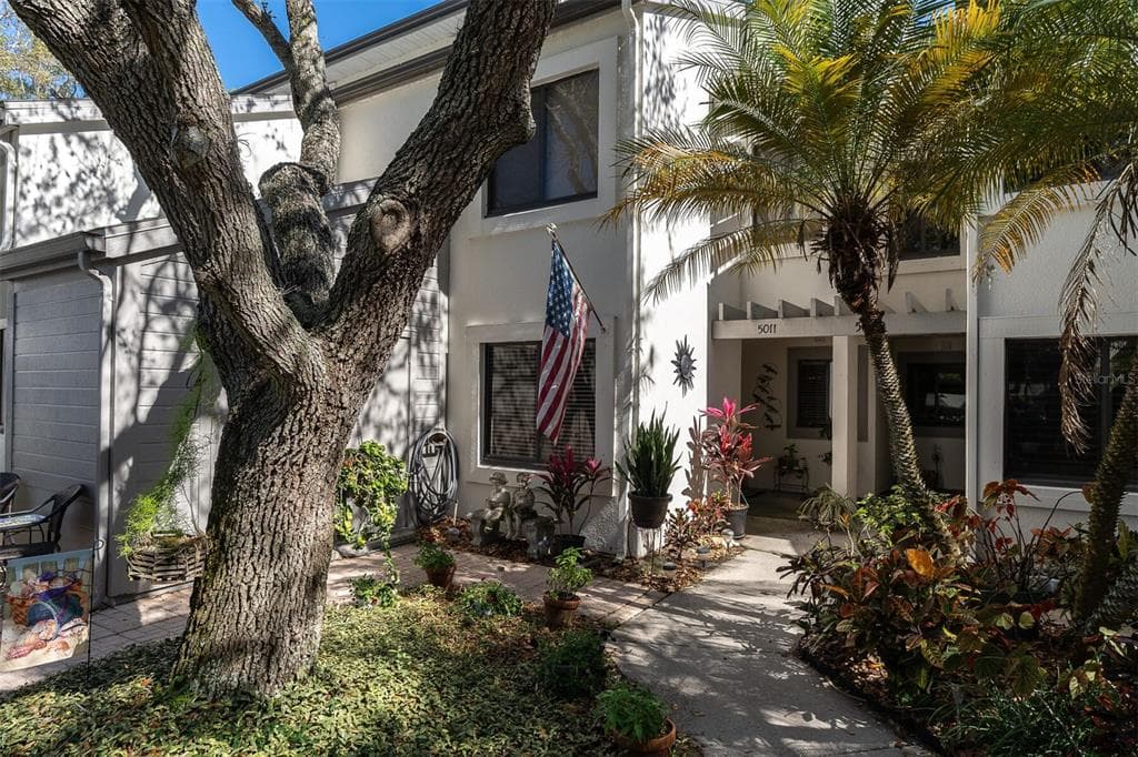 11440 HARBOR WAY UNIT 5011 LARGO, FL 33774