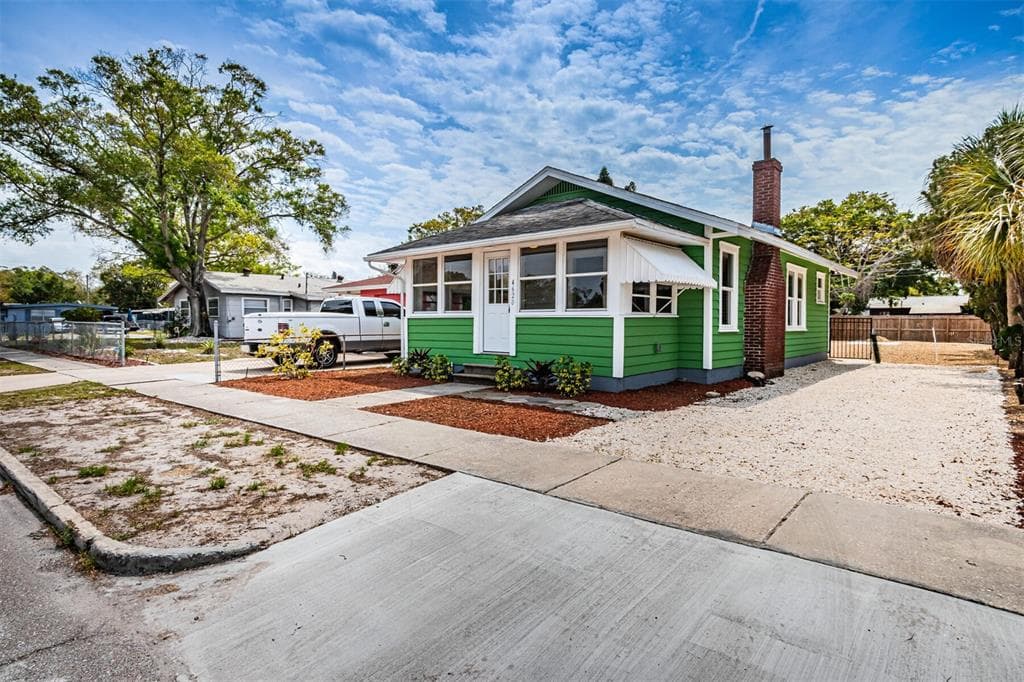4620 13TH AVENUE S ST PETERSBURG, FL 33711