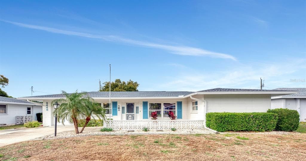 2449 BREAKWATER CIRCLE SARASOTA, FL 34231