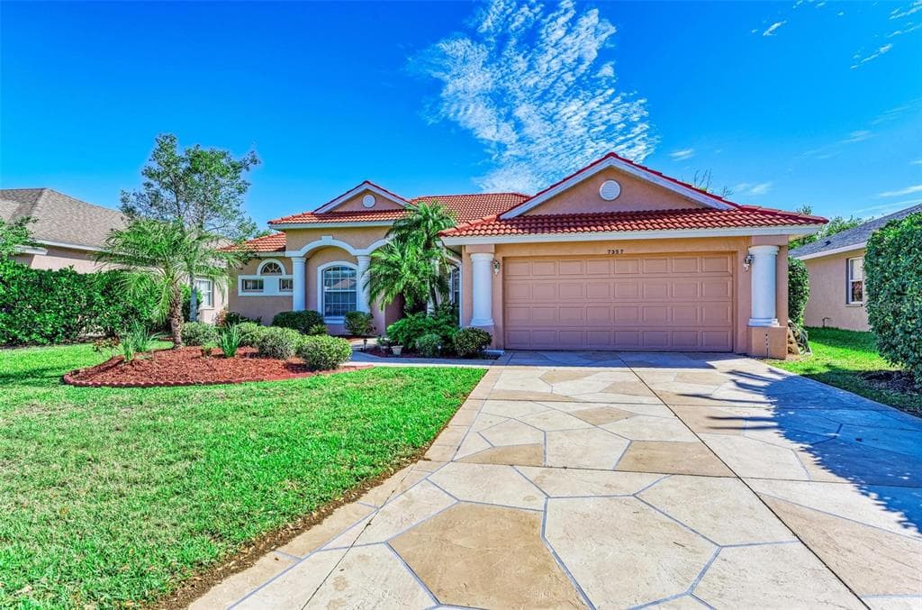 7357 FEATHERSTONE BOULEVARD SARASOTA, FL 34238