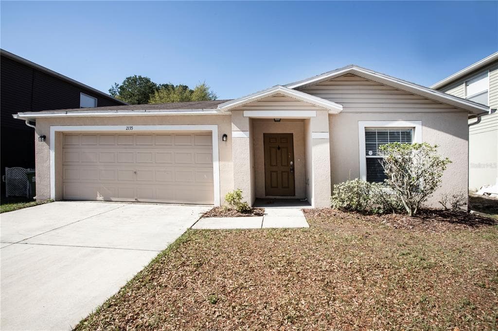 2135 ASHLEY LAKES DRIVE ODESSA, FL 33556