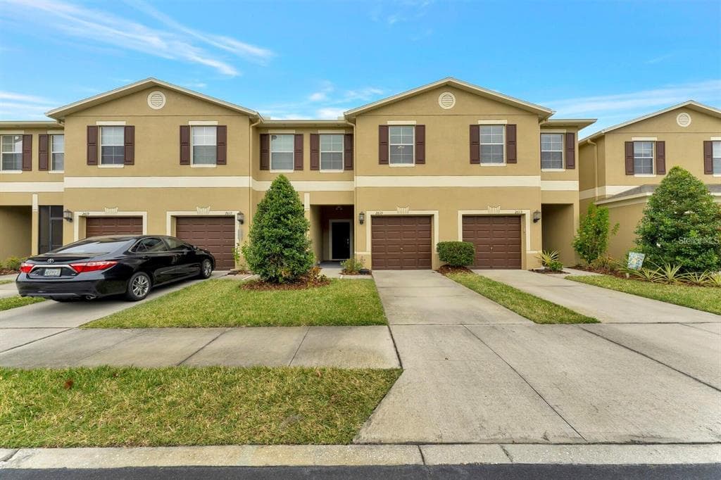 2615 LANTERN HILL AVENUE BRANDON, FL 33511