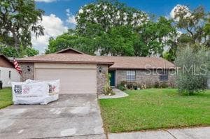704 ORCHIS WAY BRANDON, FL 33510