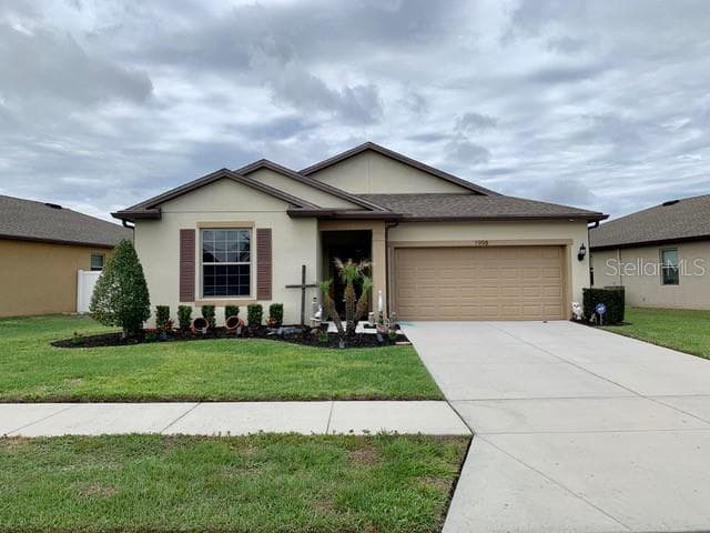 1998 TRILLIUM BOULEVARD BROOKSVILLE, FL 34604