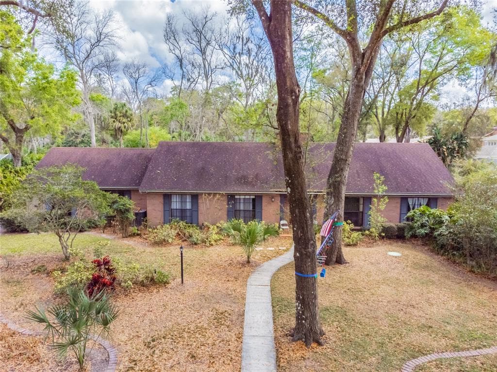 4616 ACKERLY WAY BRANDON, FL 33511