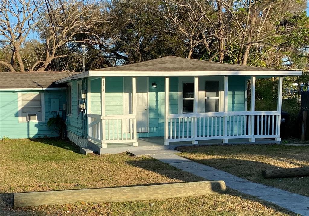 1917 MACOMBER AVENUE CLEARWATER, FL 33755