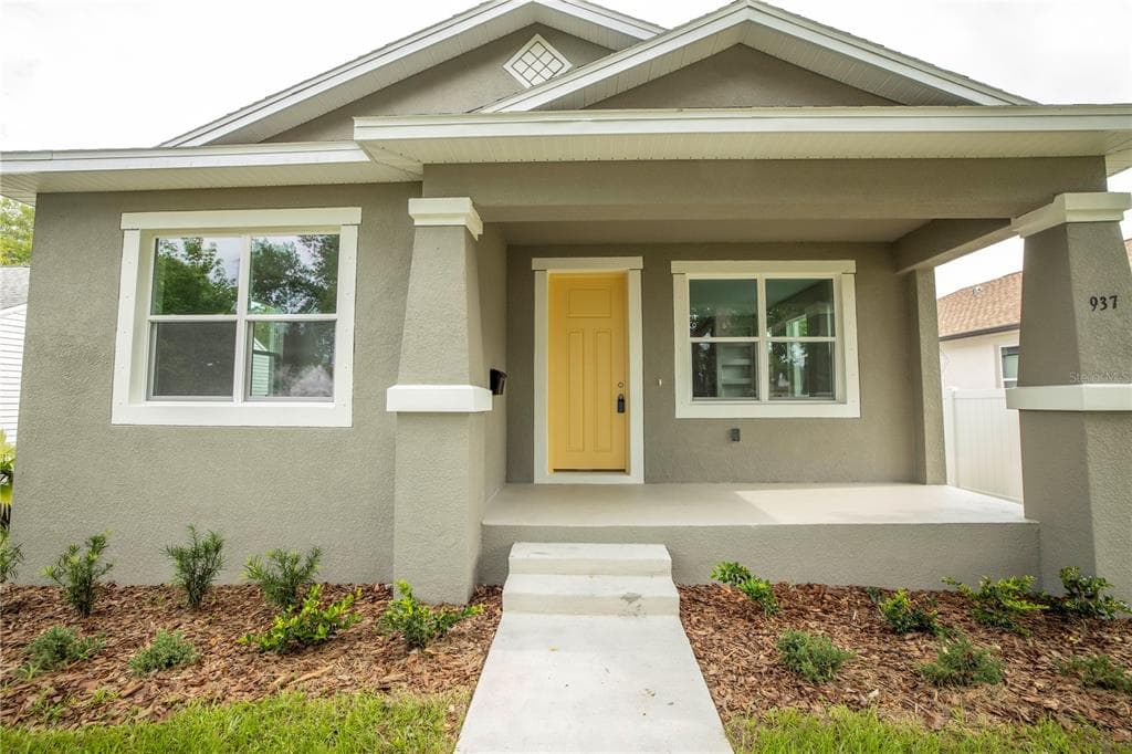 937 57TH AVENUE N ST PETERSBURG, FL 33703