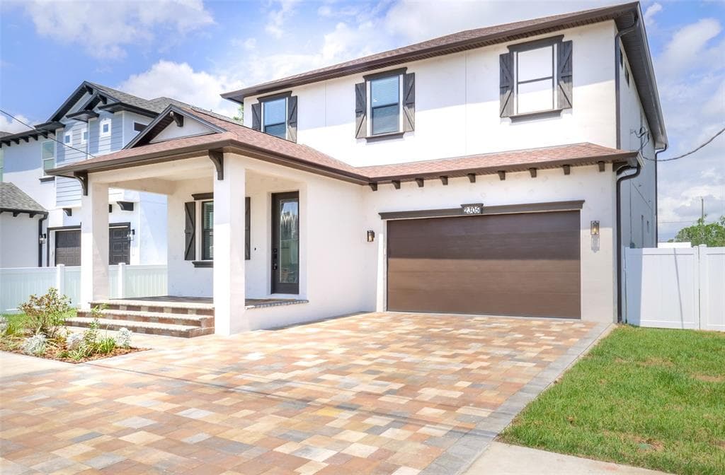 2305 W IVY STREET TAMPA, FL 33607