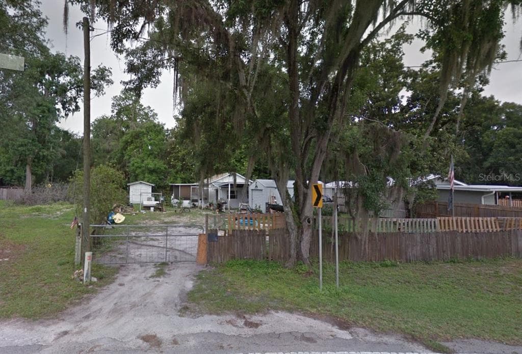 10577 E GOBBLER DRIVE FLORAL CITY, FL 34436
