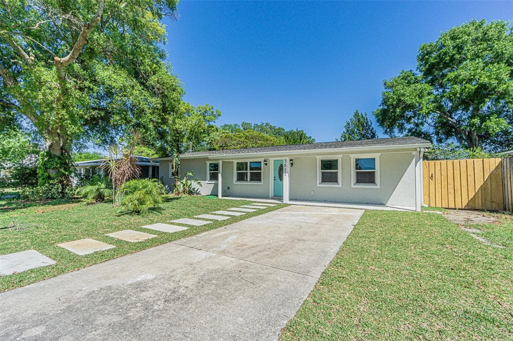 3611 W OKLAHOMA AVENUE TAMPA, FL 33611