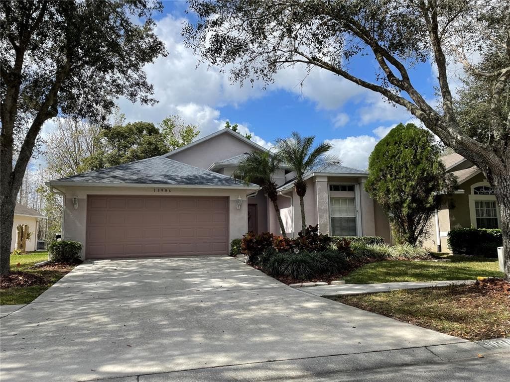 18906 NEST FERN CIRCLE TAMPA, FL 33647