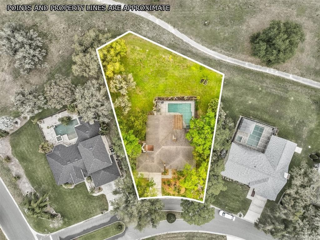 2806 WEDGEWOOD DRIVE