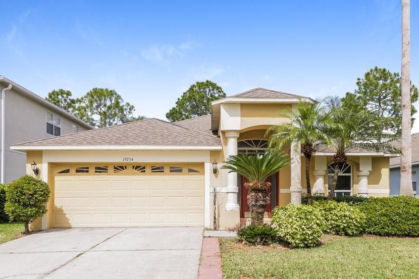 19234 FISHERMANS BEND DRIVE LUTZ, FL 33558