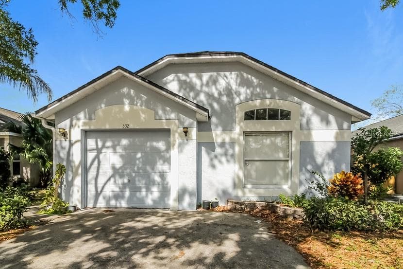 332 PLACID LAKE DRIVE SANFORD, FL 32773