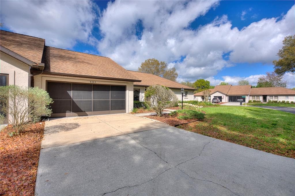 6205 W WESTON DRIVE CRYSTAL RIVER, FL 34429