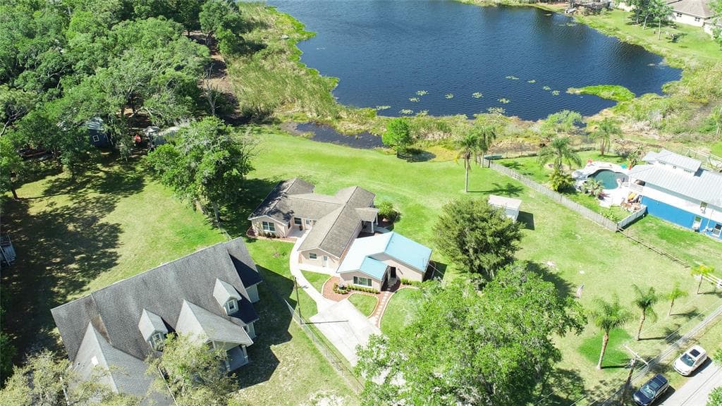 209 HAYES ROAD LUTZ, FL 33549