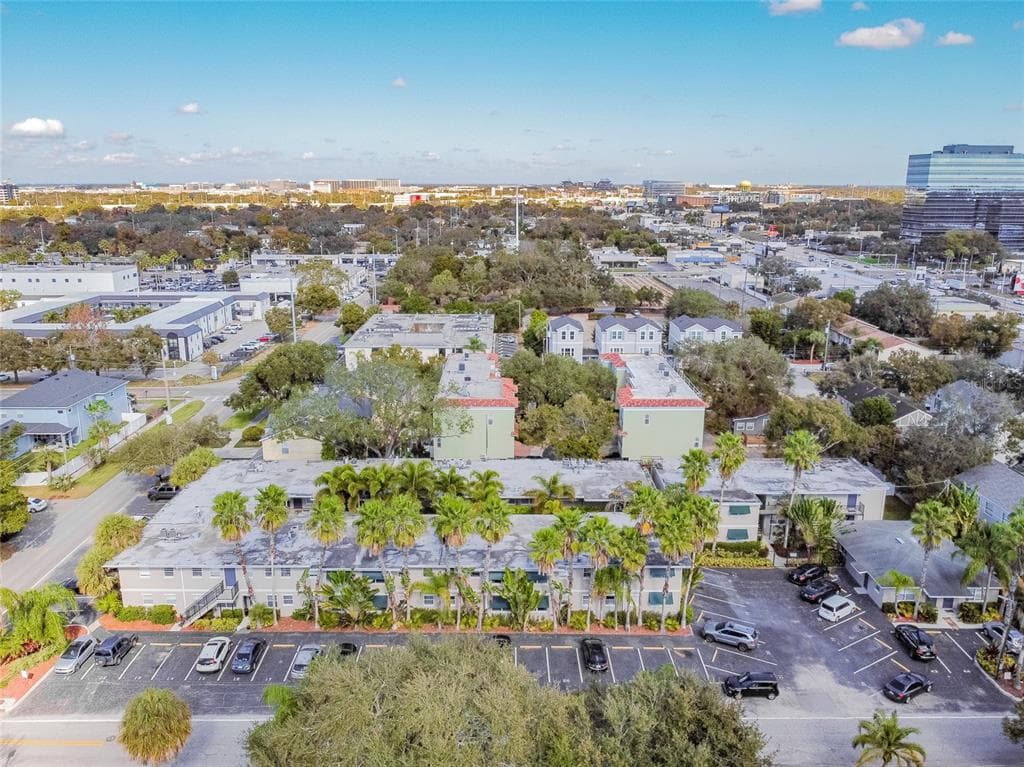 212 S CHURCH AVENUE UNIT 104 TAMPA, FL 33609