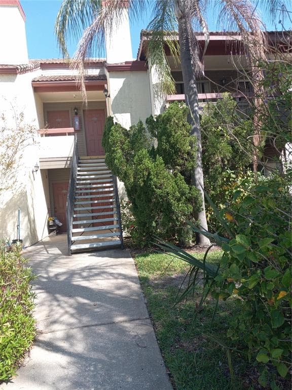 10263 GANDY BOULEVARD N UNIT 515 ST PETERSBURG, FL 33702
