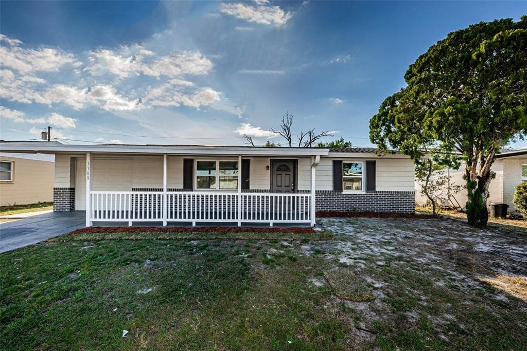 3309 BINDER DRIVE HOLIDAY, FL 34691