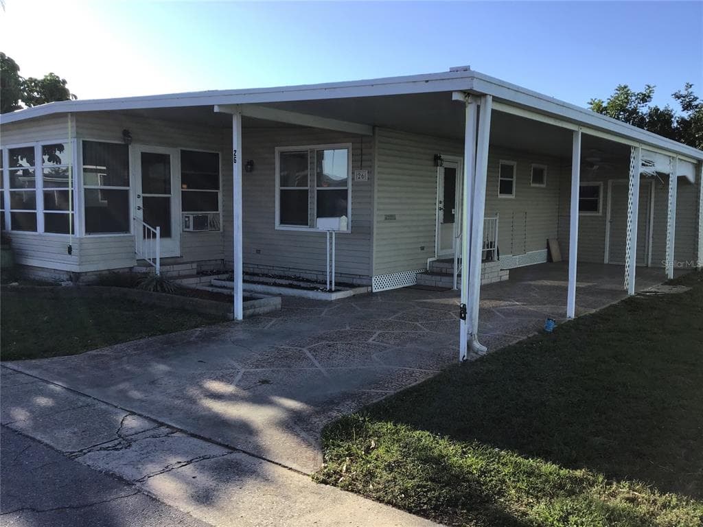 2505 EAST BAY DRIVE S UNIT 26 LARGO, FL 33771