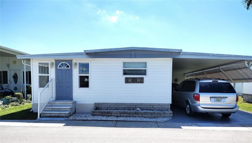82283 2ND AVENUE N UNIT 283 PINELLAS PARK, FL 33781