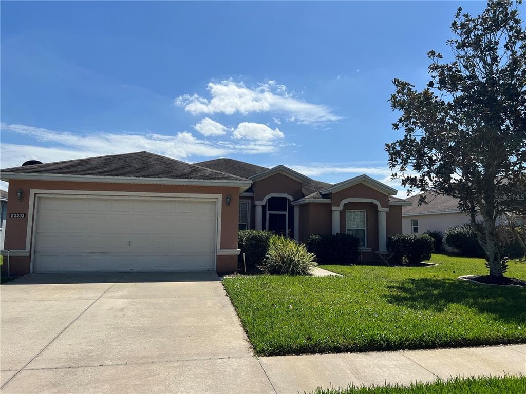 3233 BELLFLOWER WAY LAKELAND, FL 33811
