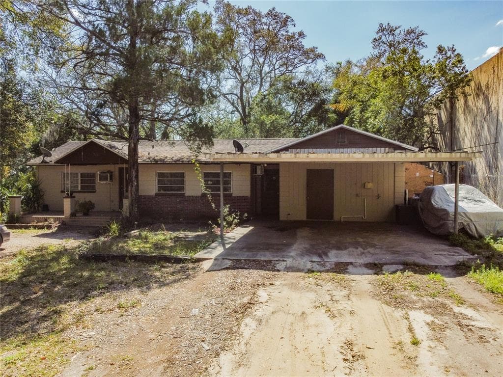 701 E LINEBAUGH AVENUE TAMPA, FL 33612
