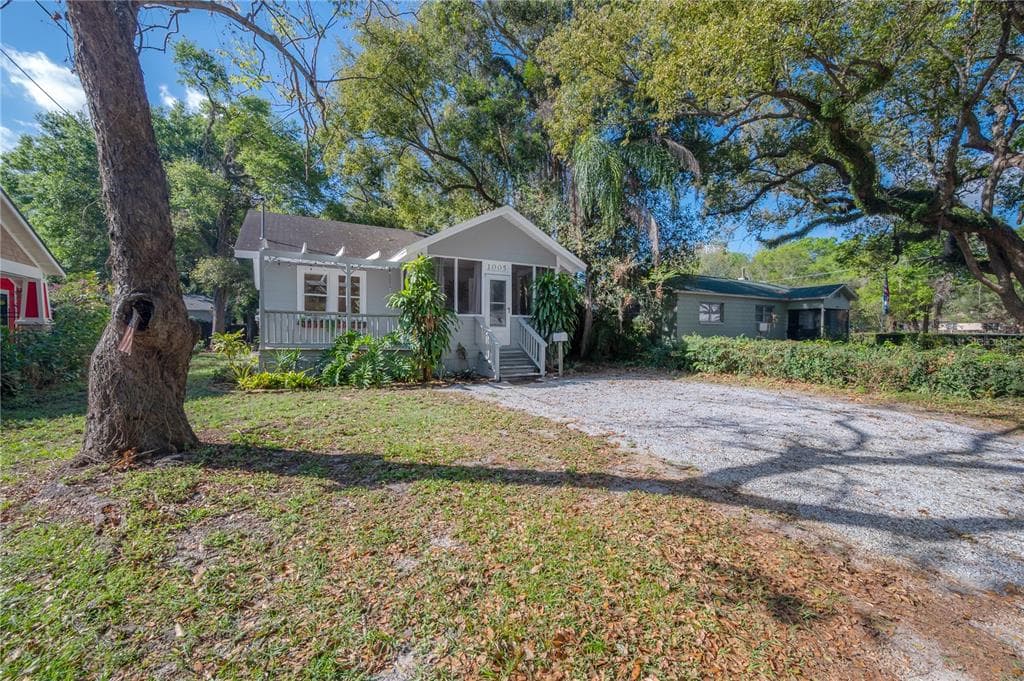 1005 E CHELSEA STREET TAMPA, FL 33603