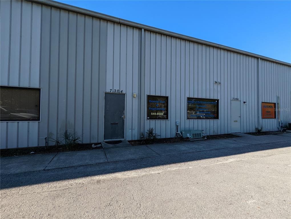 7304 56TH STREET N PINELLAS PARK, FL 33781