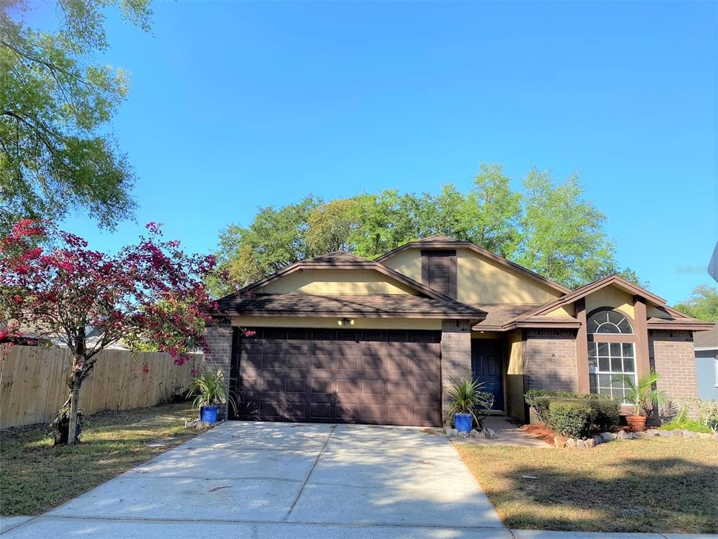 1815 SAWHORSE COURT LUTZ, FL 33559