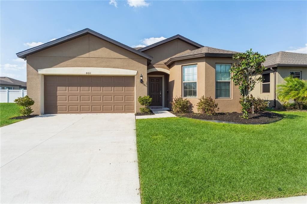 8611 RINDGE ROAD POLK CITY, FL 33868