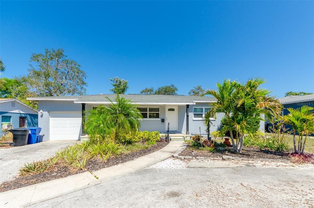 5833 5TH AVENUE S ST PETERSBURG, FL 33707
