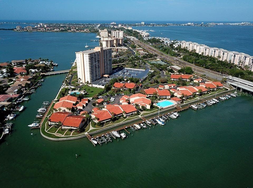 4770 BRITTANY DRIVE S UNIT 117 ST PETERSBURG, FL 33715