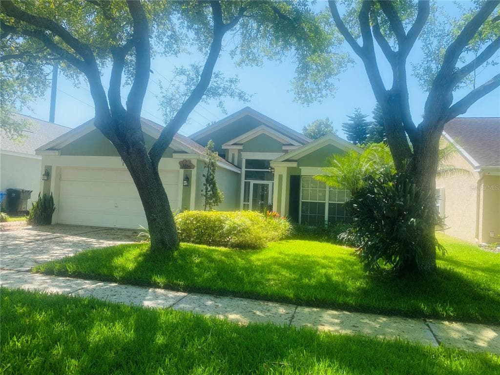 8804 SHELDON CHASE DRIVE TAMPA, FL 33635