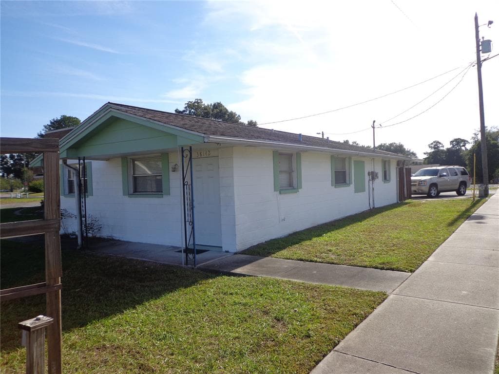 38142 NORTH AVENUE ZEPHYRHILLS, FL 33542