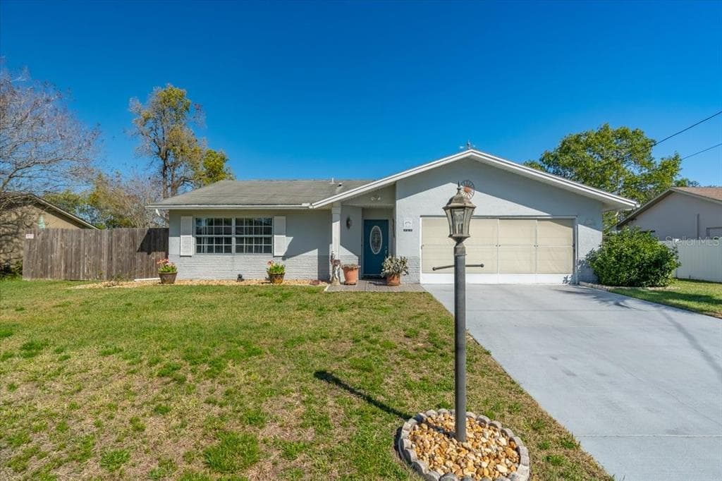 11207 HOLBROOK STREET SPRING HILL, FL 34609
