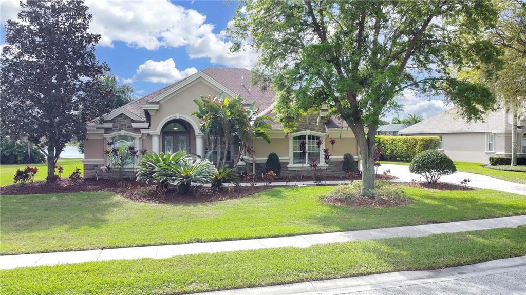 1718 LAKE POLO DRIVE