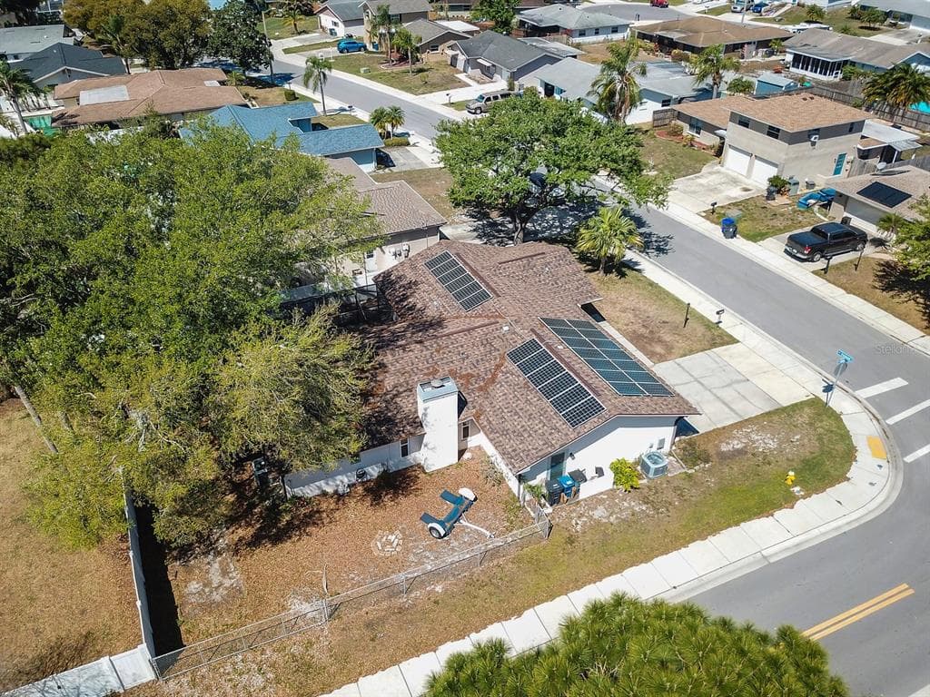 1801 IRONWOOD COURT W OLDSMAR, FL 34677
