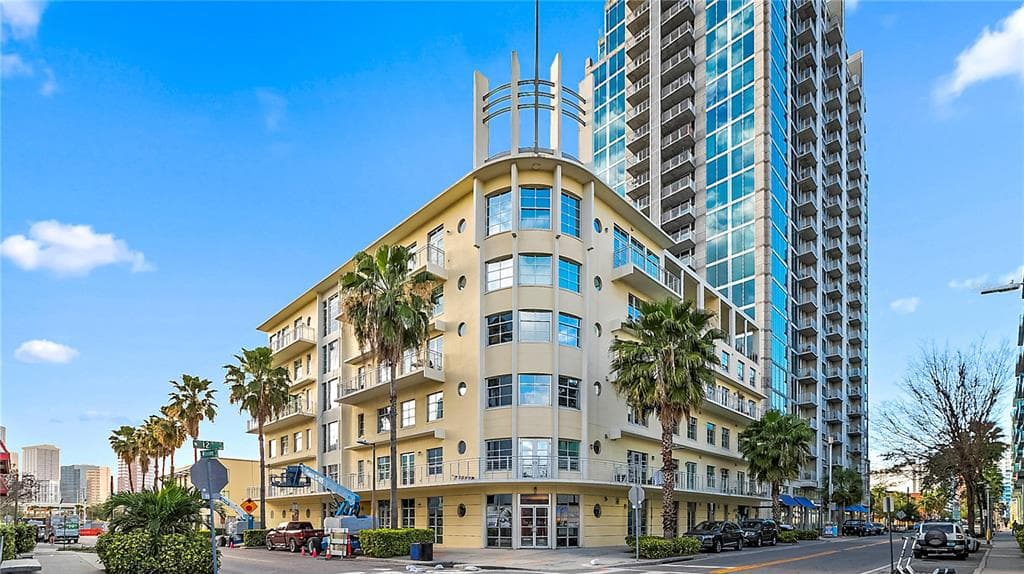 1212 E WHITING STREET UNIT 409 TAMPA, FL 33602